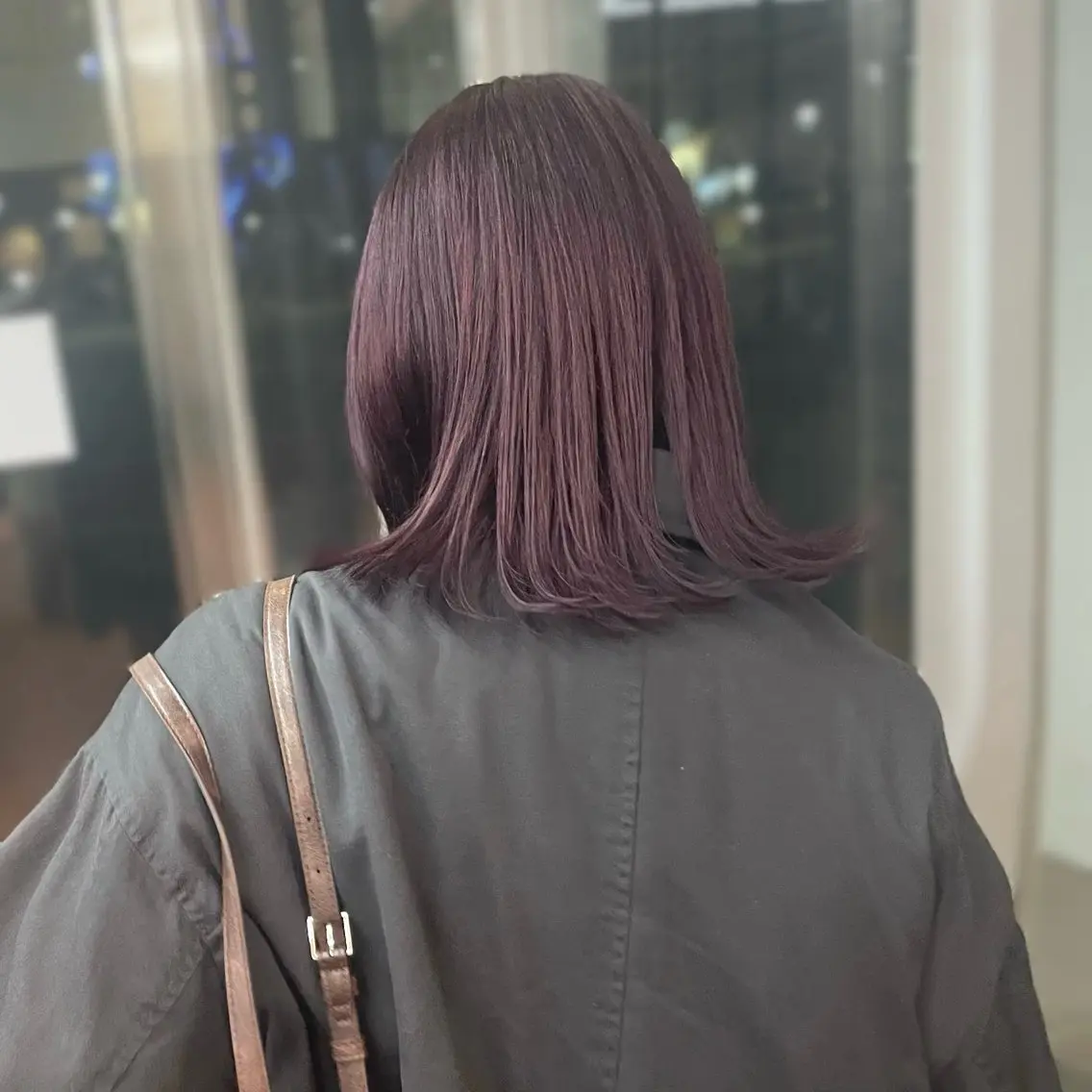 ミディアム ヘアカラー トリートメント ⭐️韓国ブリーチ 顔周りカット⭐️のヘアスタイル