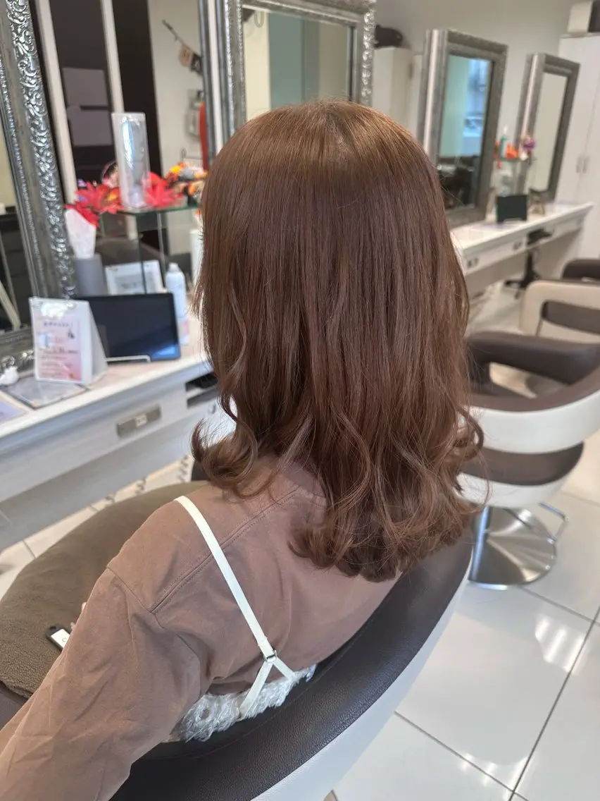 セミロング カラー 透明感カラー イルミナカラー カット ヘアカラー トリートメント 炭木 一也のヘアスタイル
