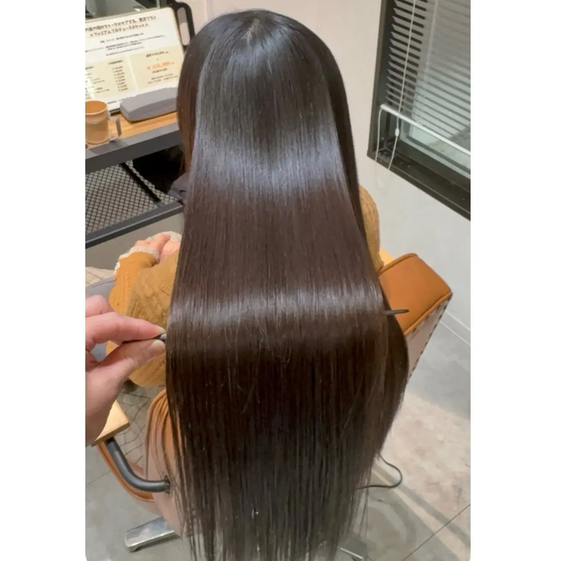 ロング 縮毛矯正 こうら かすみのヘアスタイル