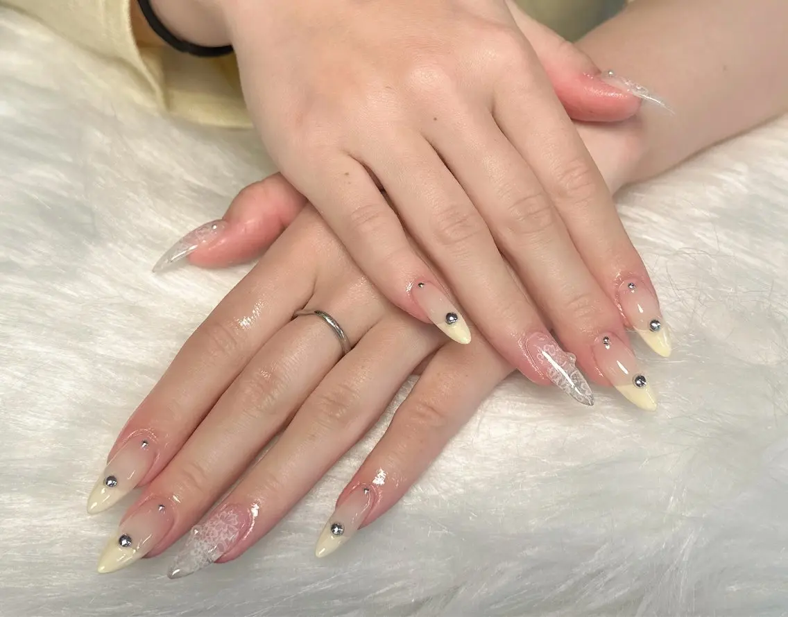 ネイル 渋谷T&B ナサ ギ ロング無制限中✨のネイルデザイン