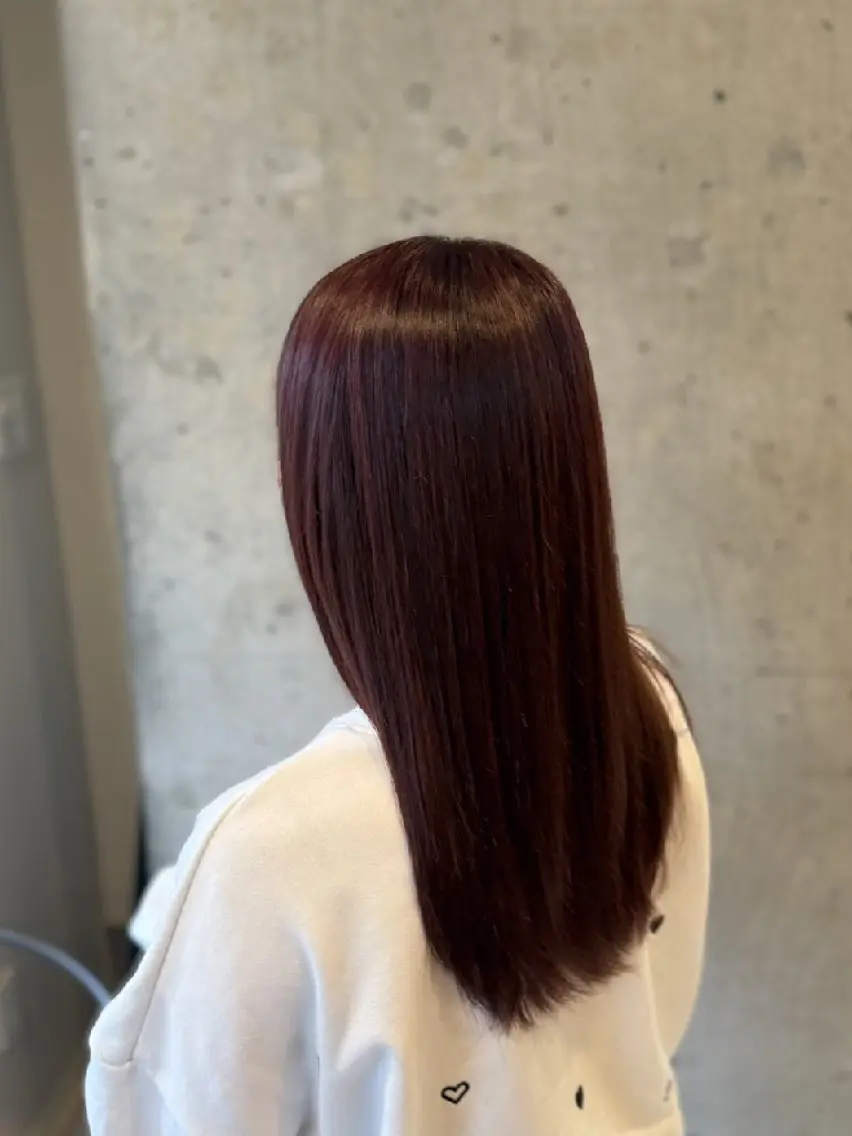 ミディアム カラー ヘアカラー 新谷 日奈子のヘアスタイル