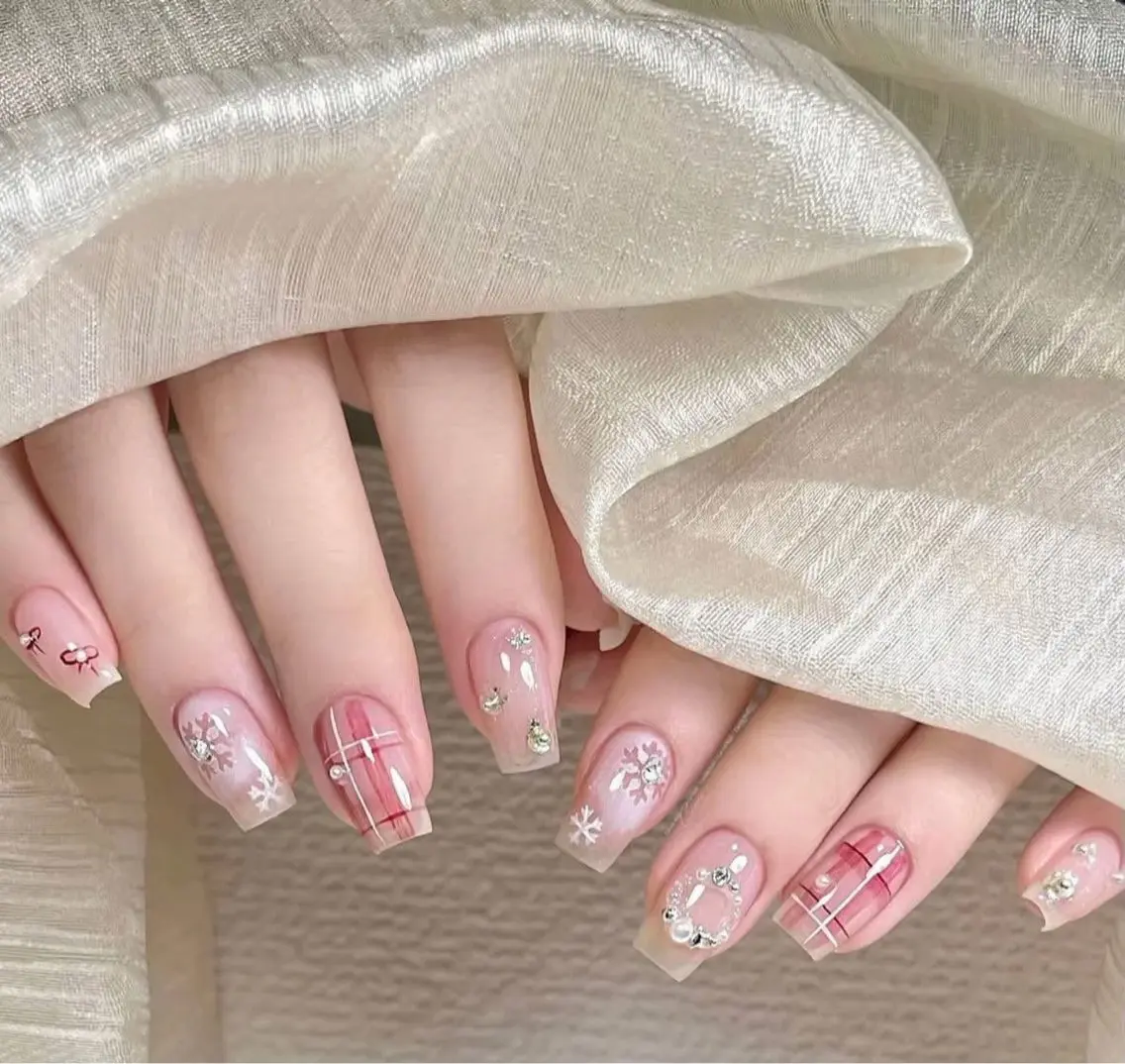 ネイル チークネイル フットネイル フレンチネイル グラデーション 韓国ネイル ハンドネイル Ribbonnail salonのネイルデザイン