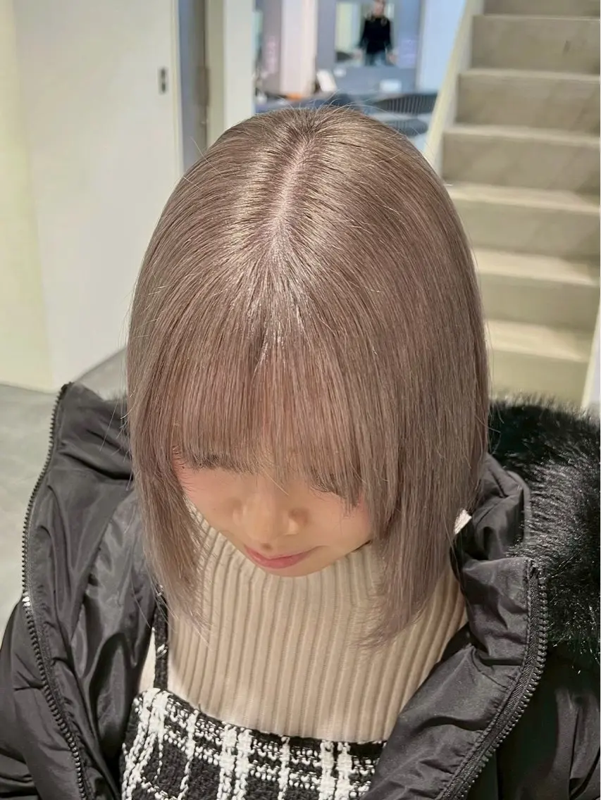 ショート カラー ヘアカラー ダブルカラー・ブリー チ🪐✩serenaのヘアスタイル