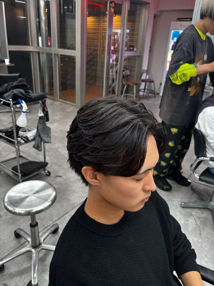 パーマ メンズ メンズ特化✨️ 韓国風パーマ🔥一八のヘアスタイル