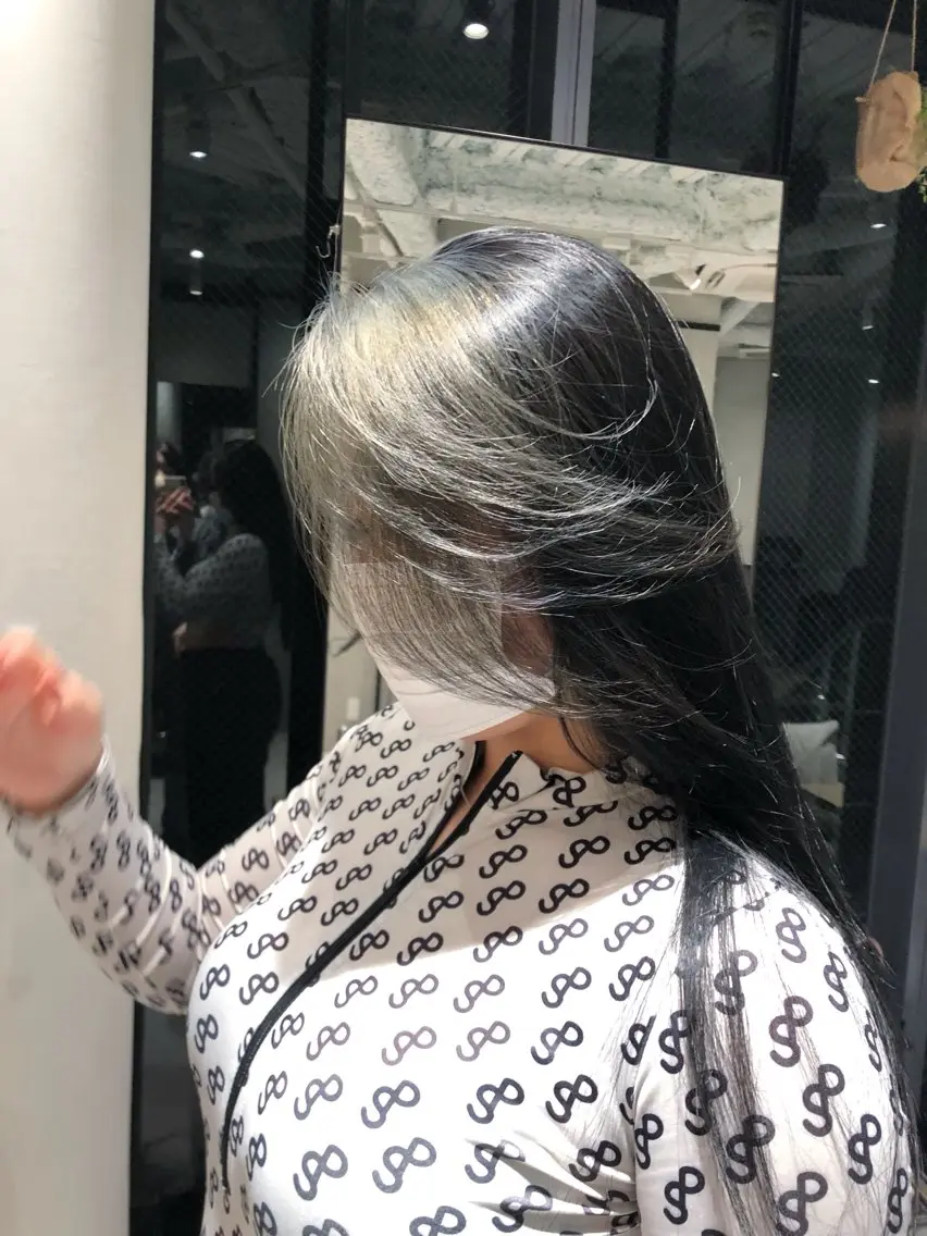 ✮⋆˙☆初回限定☆˙⋆✮【ポイントケアブリーチ+ケアカラー+ 𝐒𝐎𝐍𝐐 3step treatment】の写真