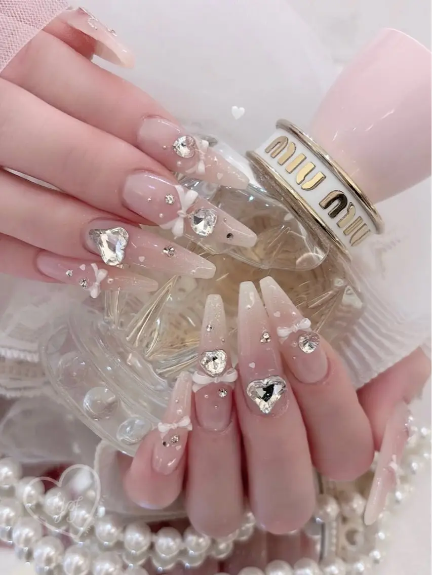 ネイル オーロラネイル ボルドー ブラウン 氷ネイル・うるうるネイル キラキラネイル ハンドネイル Sora  Nail 長さ出し専門店のネイルデザイン