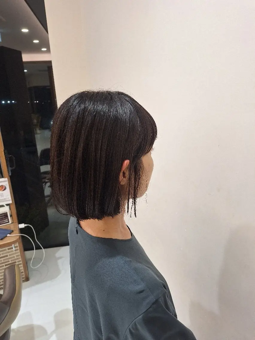 ミディアム ボブ スズキ ヒロキのヘアスタイル