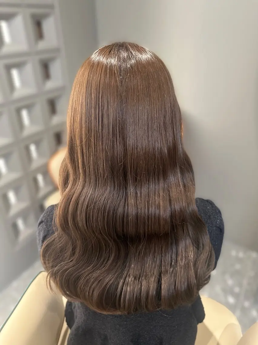 ロング カラー ヘアカラー トリートメント 🎀ちゃんりお🎀 /ブリーチなしカラーのヘアスタイル