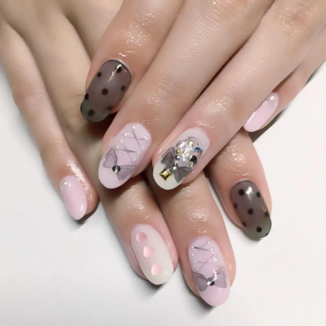ネイル ガーリー ricco risaiaのネイルデザイン