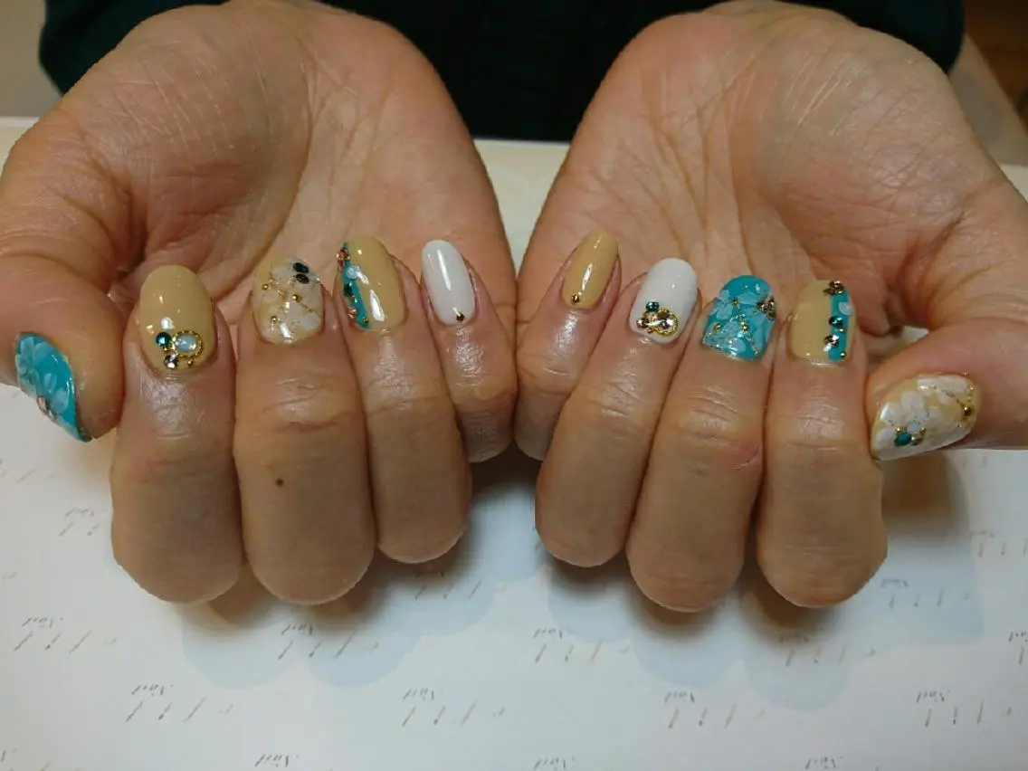 ネイル 持ち込み みー shakushiroのネイルデザイン