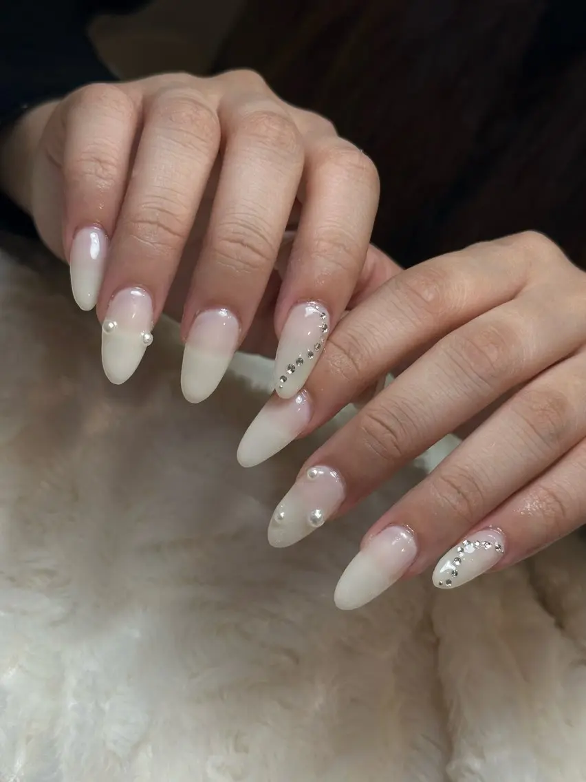 ネイル 全てパラベース💅 MIORA_琴乃のネイルデザイン