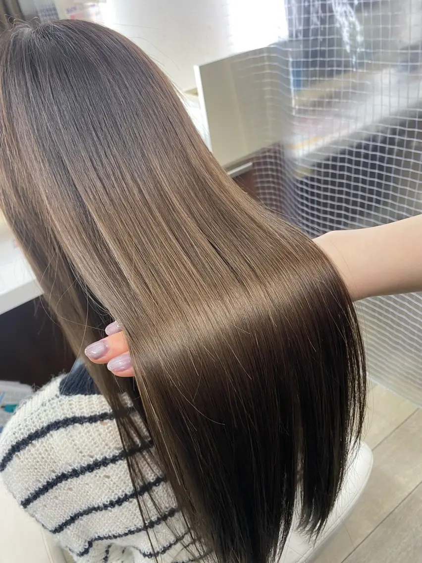 ロング トリートメント 酸熱トリートメント さとう さくらのヘアスタイル