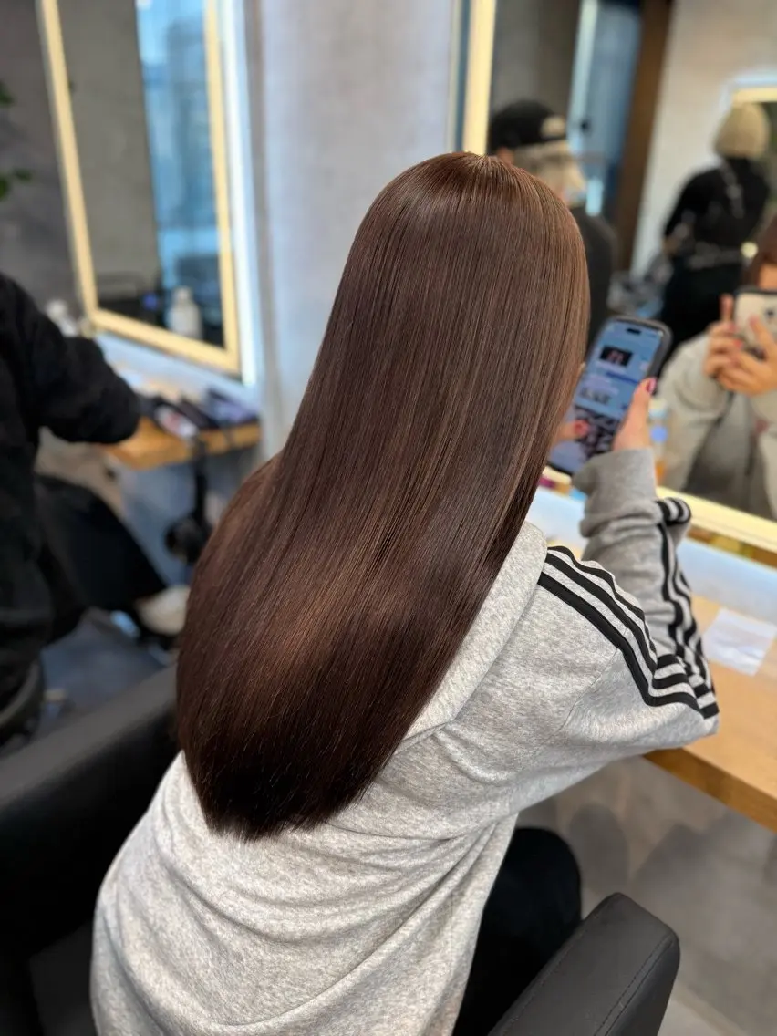 ロング カラー ヘアアレンジ ヘアカラー トリートメント ヘアセット レイヤー×透明感カラ ーHAYATOのヘアスタイル
