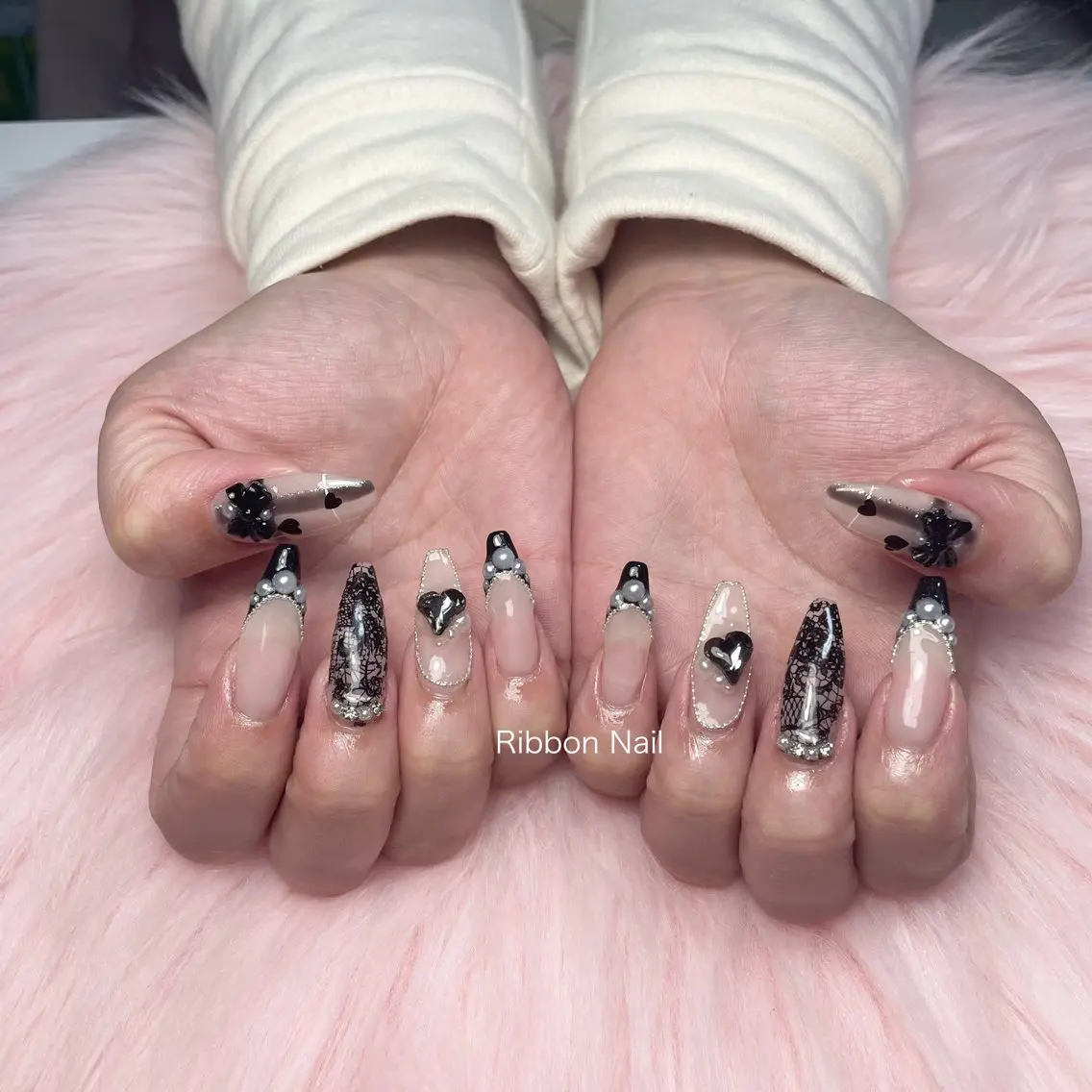 ネイル ガーリー Nail Ambra Fusamiのネイルデザイン