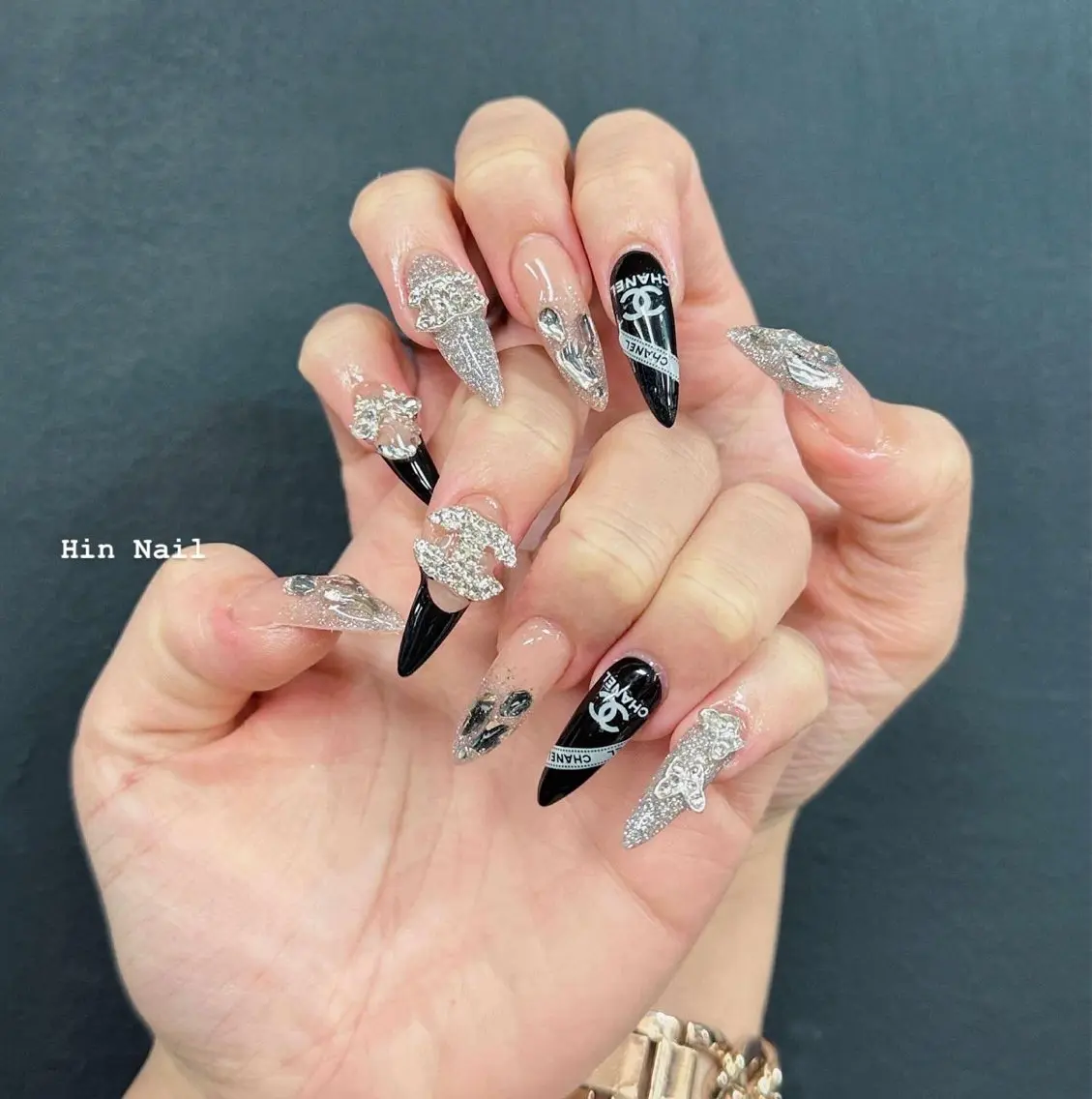 ネイル ハンドネイル HIN NAILのネイルデザイン