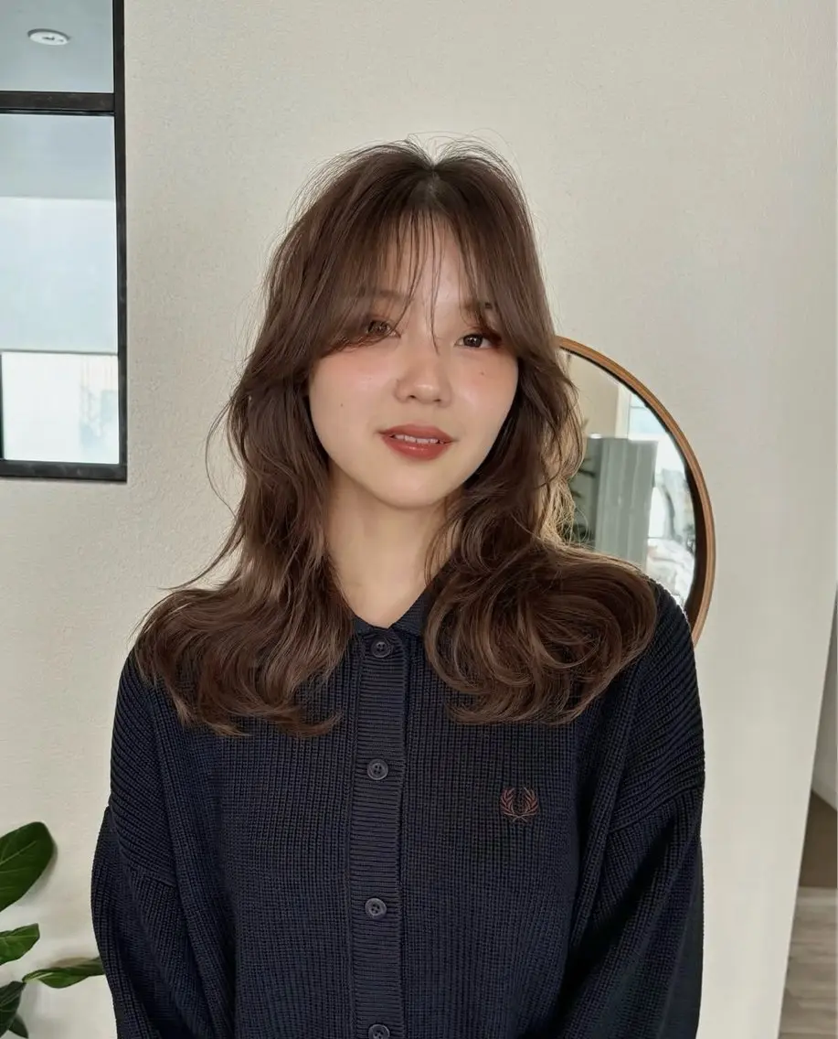 セミロング パーマ セミロングパーマ 韓国風ヘア デジタルパーマ ミディアムヘア Chifumiのヘアスタイル
