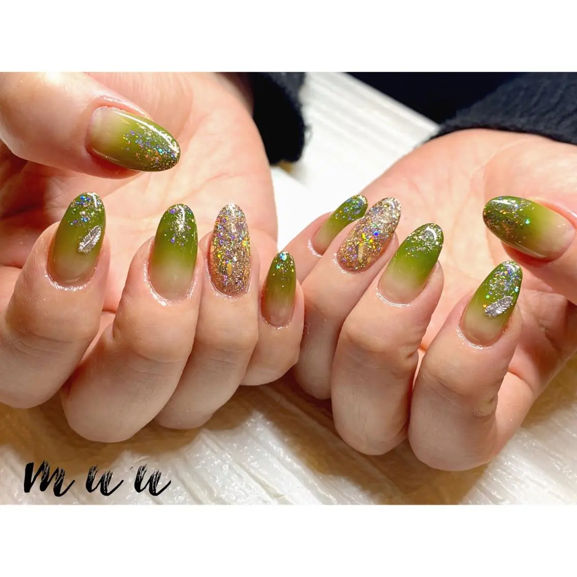 ネイル ラメ(グリッター) ワンカラーネイル ストーンネイル muu nailのネイルデザイン