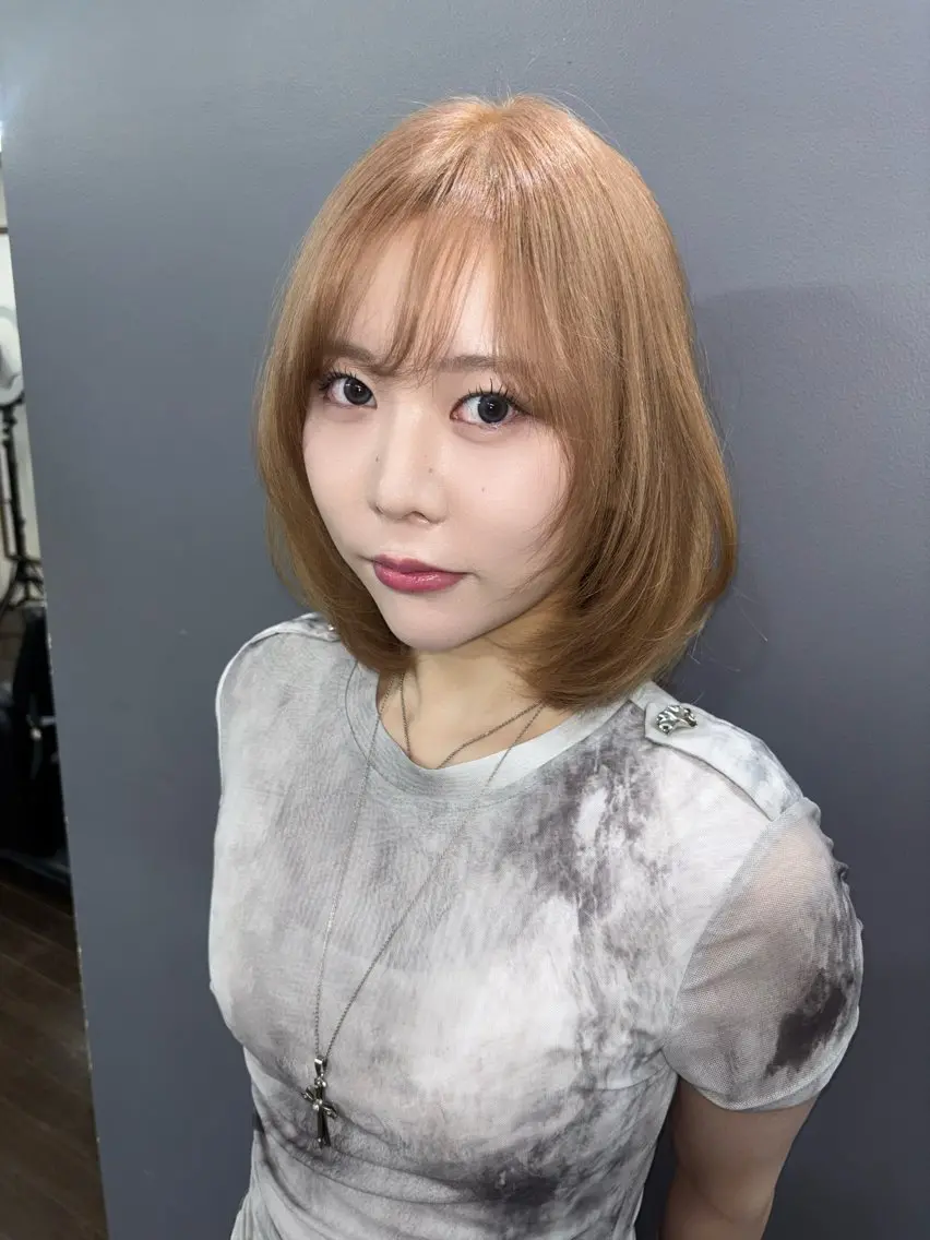 ミディアム カラー 透明感カラー ヘアカラー iZa/心斎橋 TETE/カラーのヘアスタイル