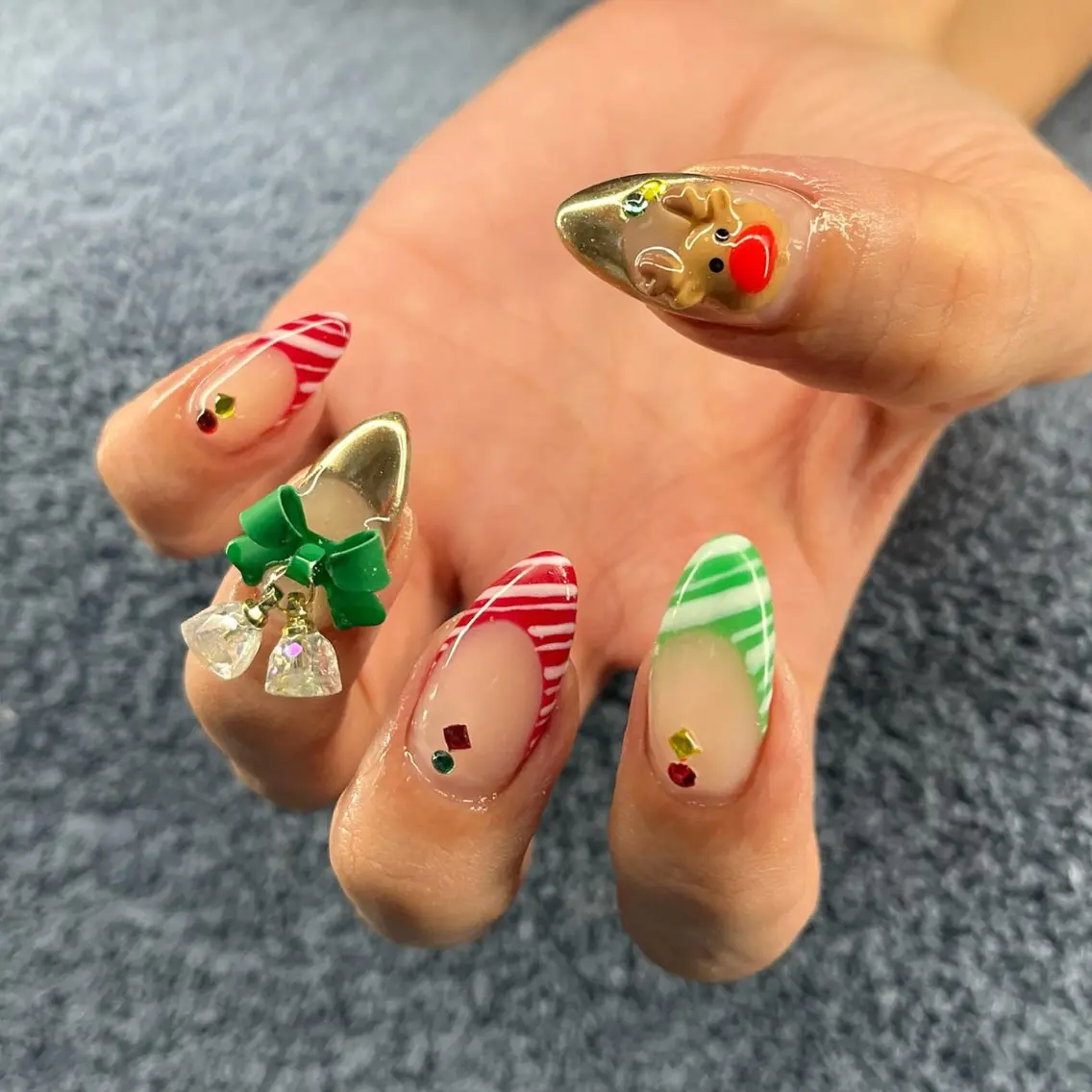 ネイル ハンドネイル フットネイル MHR nailのネイルデザイン