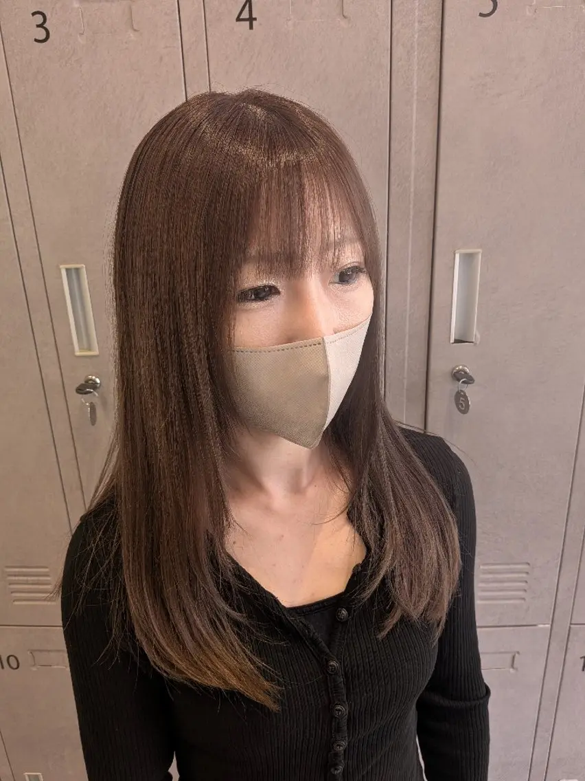 ロング カラー 古屋 美春のヘアスタイル