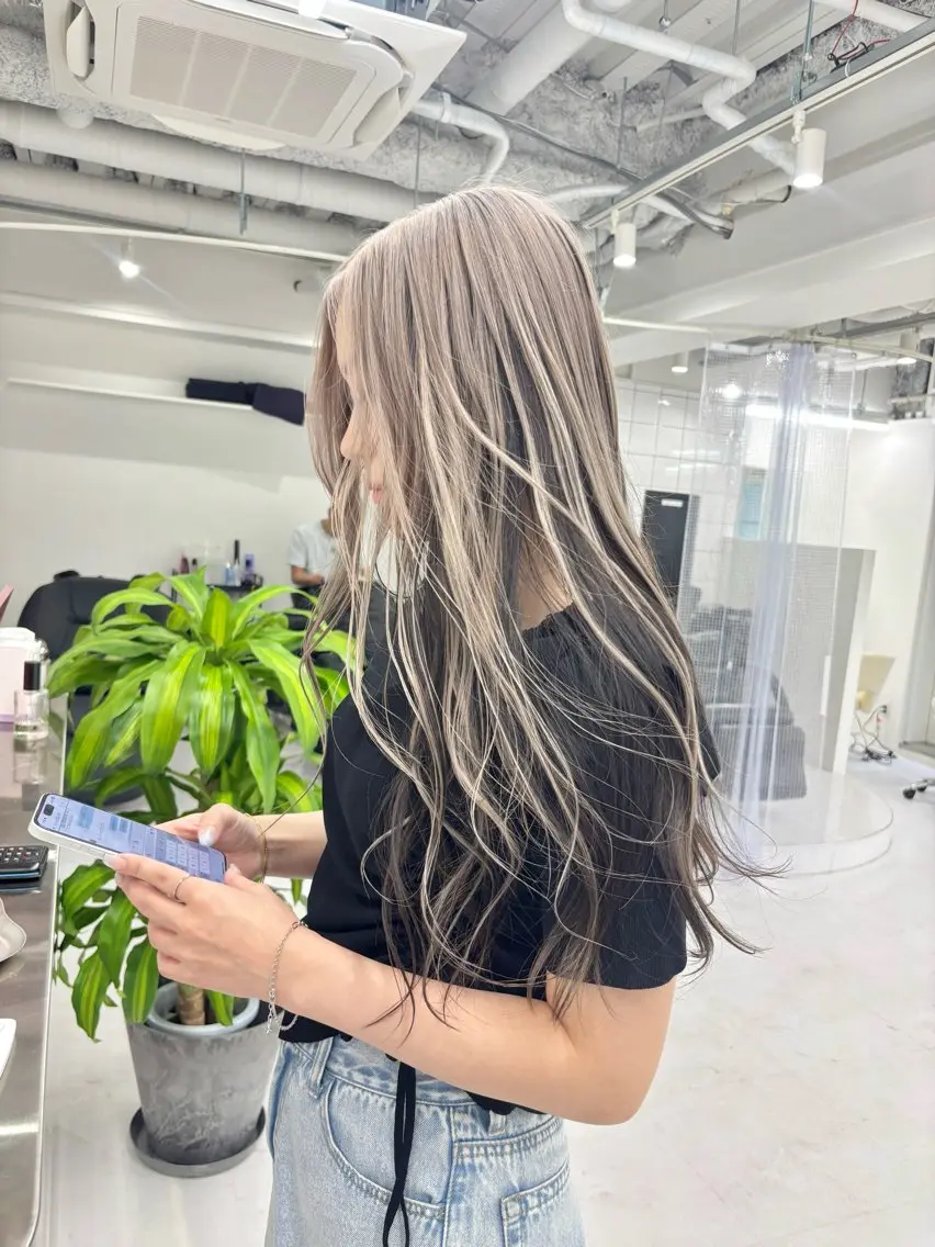 ロング カット ヘアカラー トリートメント ヘアセット 🎗副店長/井上 竜 ブリーチ指名No.1のヘアスタイル
