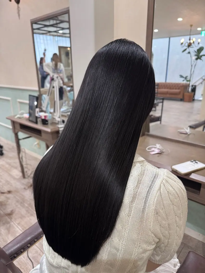 ロング カラー 黒髪 髪質改善 縮毛矯正 カット ヘアカラー 縮毛矯正 トリートメント 新越谷noble店長 松本拓也▶◀*.のヘアスタイル