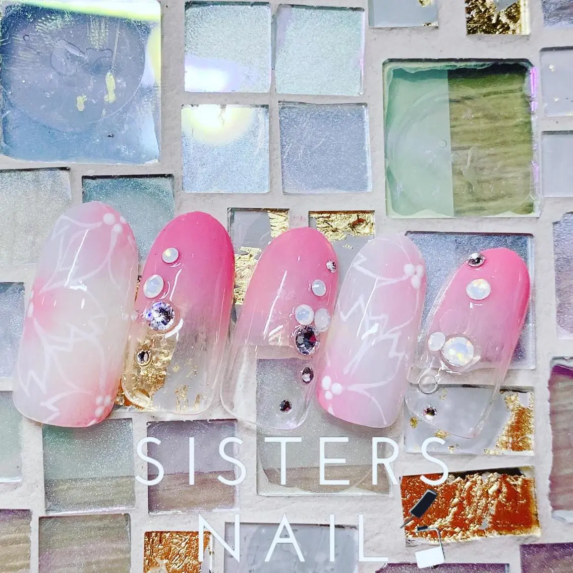 ネイル アートネイル 桜ネイル フラワーネイル 卒業式 春ネイル ハンドネイル ハンドケア sisters nail.fのネイルデザイン