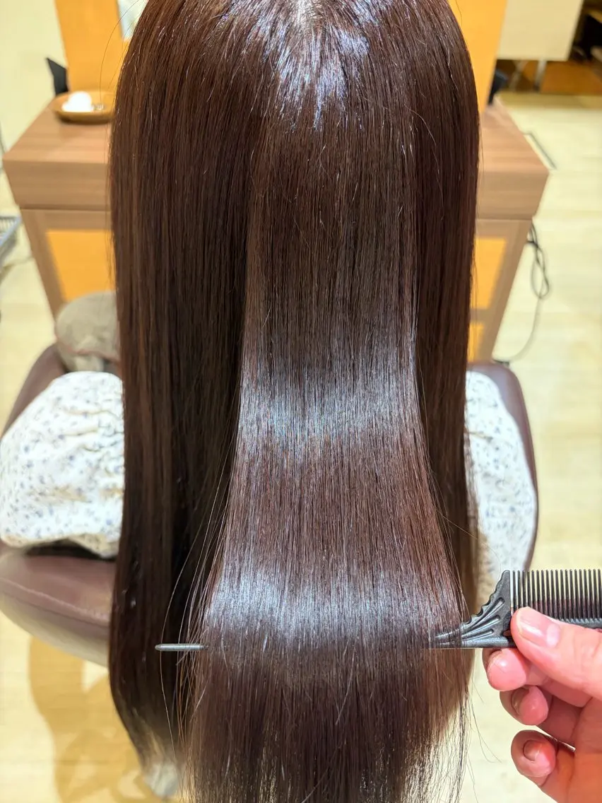 セミロング カラー ヘアカラー Orque_ REIRAのヘアスタイル
