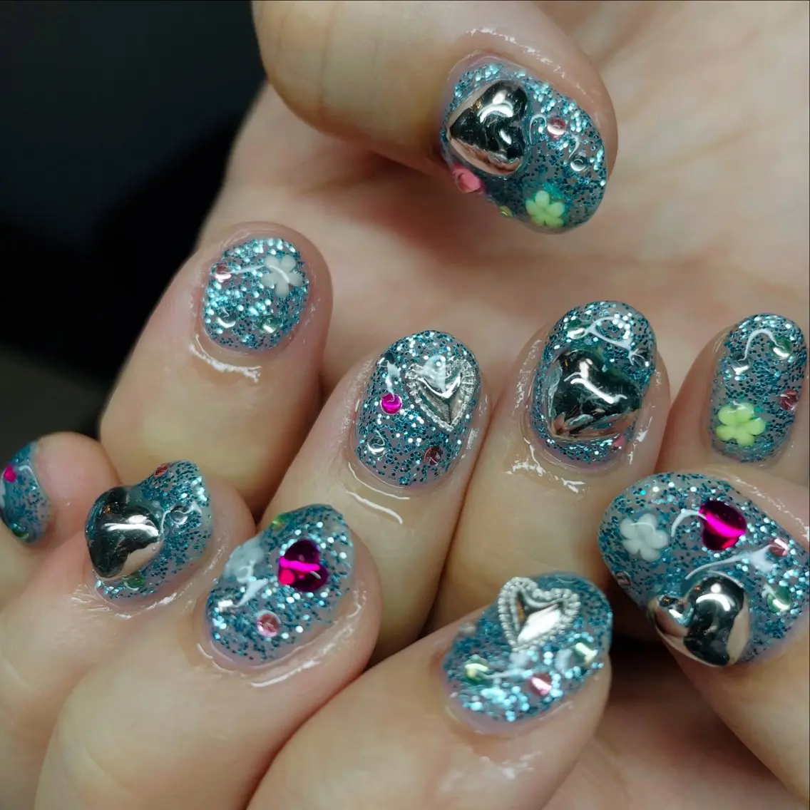 ネイル キラキラネイル ラメ(グリッター) シンプルネイル ハンドネイル posa nail モエミのネイルデザイン