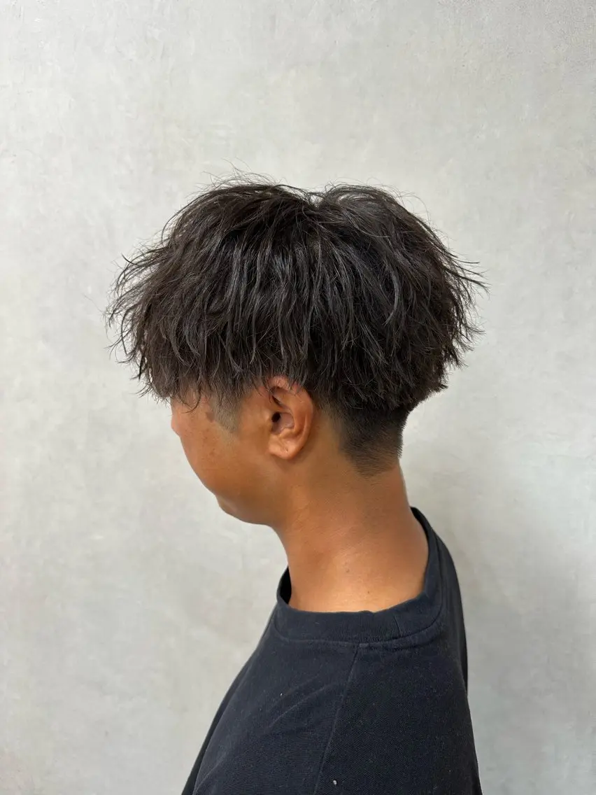 ショート パーマ メンズ メンズパーマ メンズツイストパーマ ツイストパーマ カット パーマ トリートメント TELA HAIR 副代表RIKUのヘアスタイル