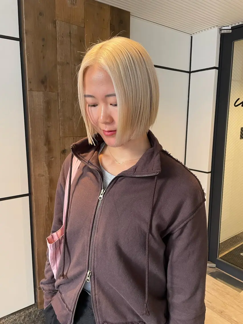 ショート カラー ハイトーンカラー ボブ ヘアカラー 渋谷 留菜のヘアスタイル