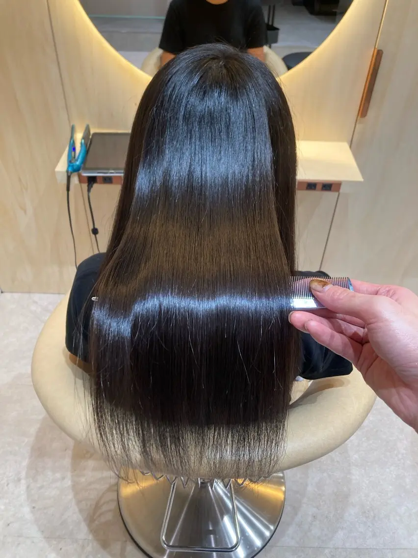 ロング カット ヘアカラー 縮毛矯正 トリートメント 🩵縮毛矯正・ボブ 岩原朋也🩵のヘアスタイル