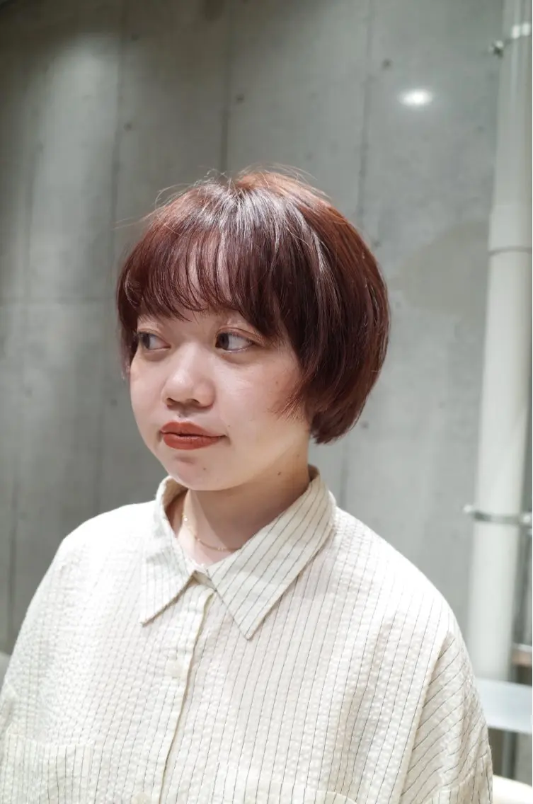 カラー アベ コハルのヘアスタイル
