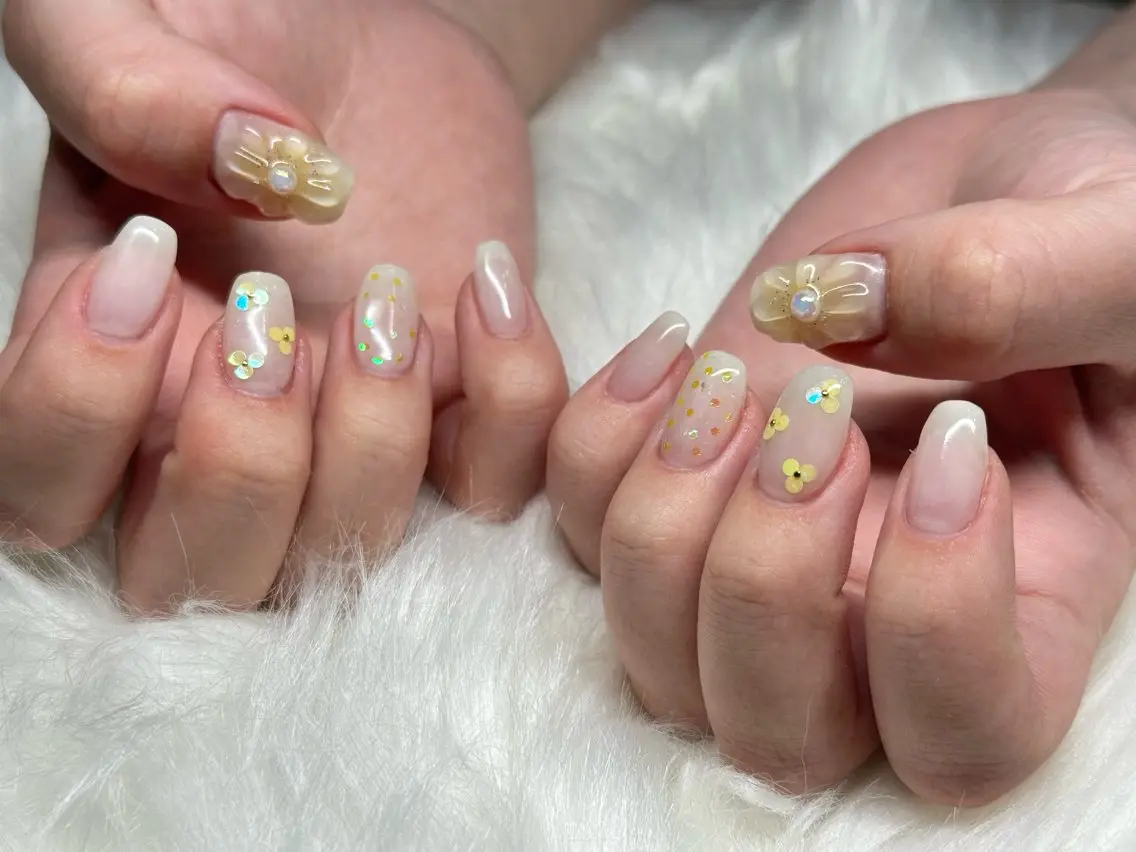 ネイル 黄色 ハンドネイル ハンドケア RIUA_ masamiのネイルデザイン