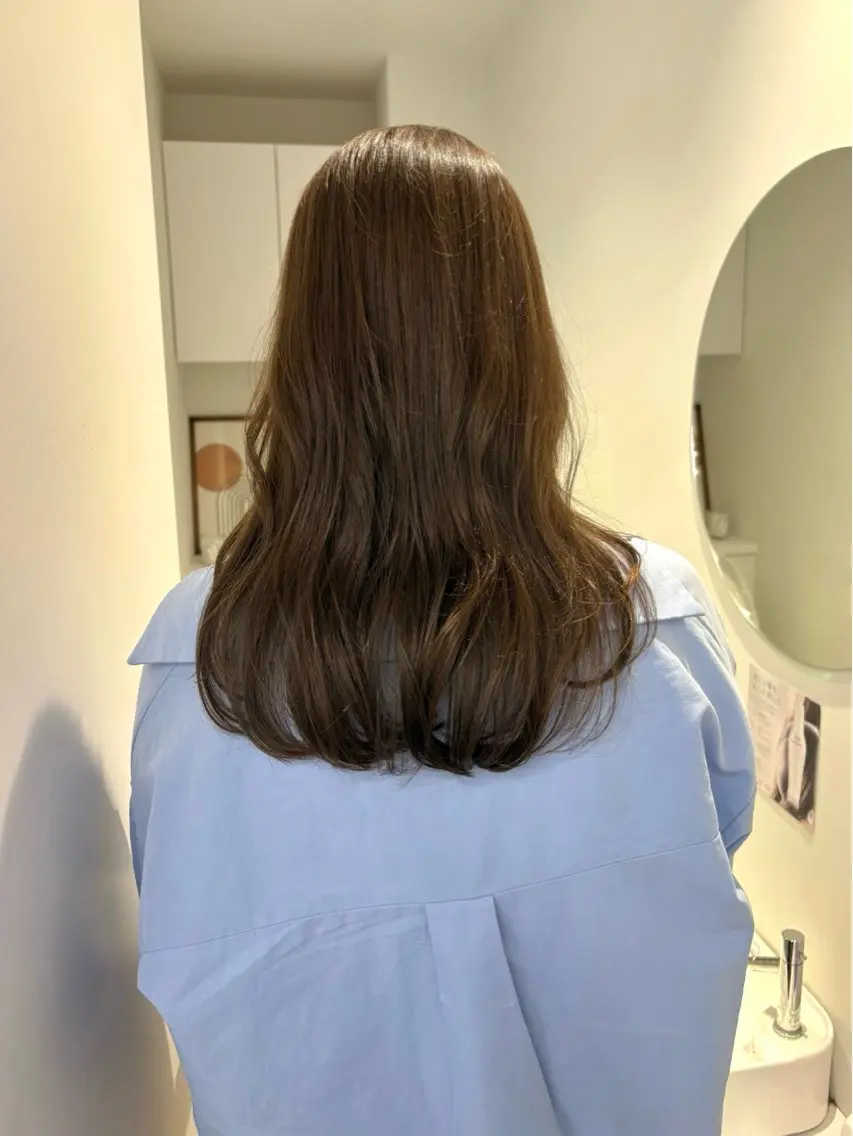 セミロング カラー カット ヘアカラー トリートメント 透明感カラー🫧 nanohaのヘアスタイル