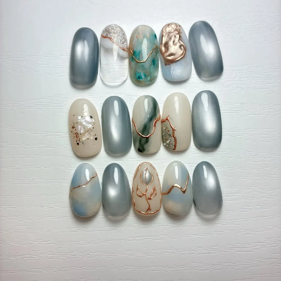 ネイル フットネイル 氷ネイル・うるうるネイル マグネットネイル ニュアンスネイル シンプルネイル ハンドネイル nail salon anoneのネイルデザイン