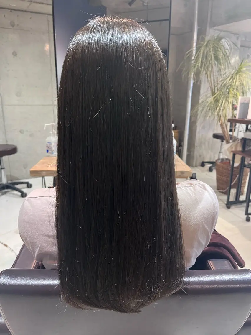 カラー 及川 亜美のヘアスタイル