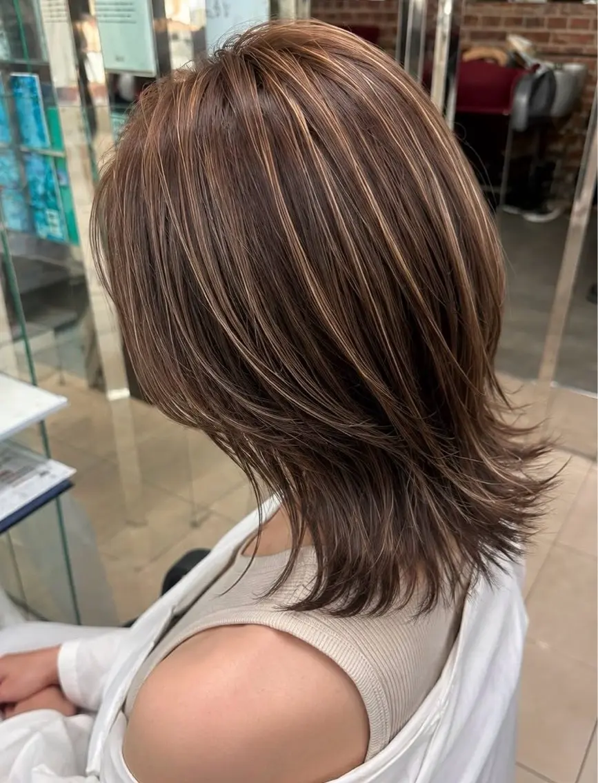 ミディアム ヘアカラー 菅野谷 琉那のヘアスタイル
