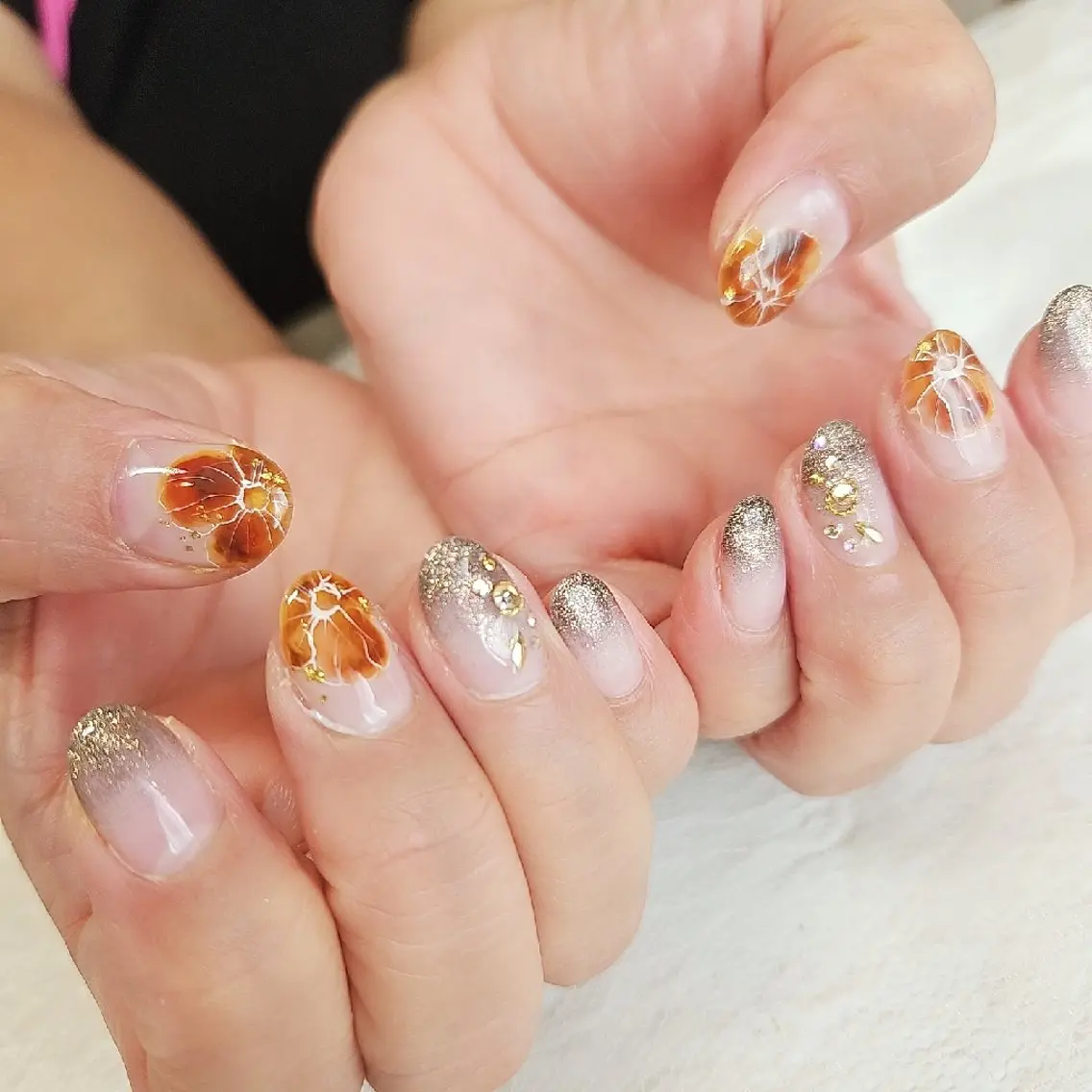 ネイル Nailsalon  Wisteriaのネイルデザイン