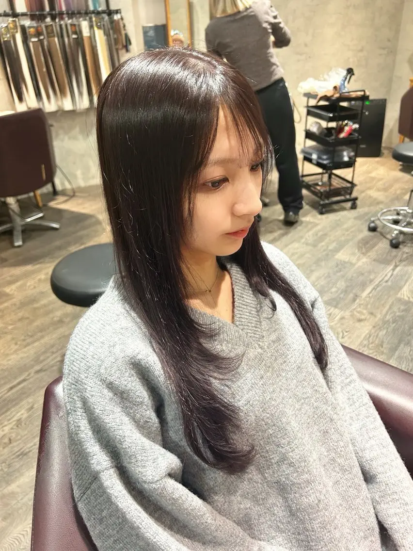 セミロング カラー ブリーチ ブラウンカラー 透明感カラー ラベンダーカラー ラベンダーブラウン カット ヘアカラー トリートメント パーソナルカラー 診断🍀マリンのヘアスタイル