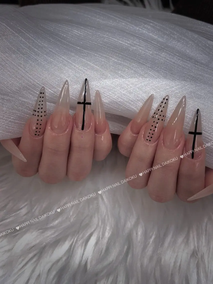ネイル アートネイル チークネイル フレンチネイル ジェルネイル ガーリー HAPPI NAIL 大国町のネイルデザイン