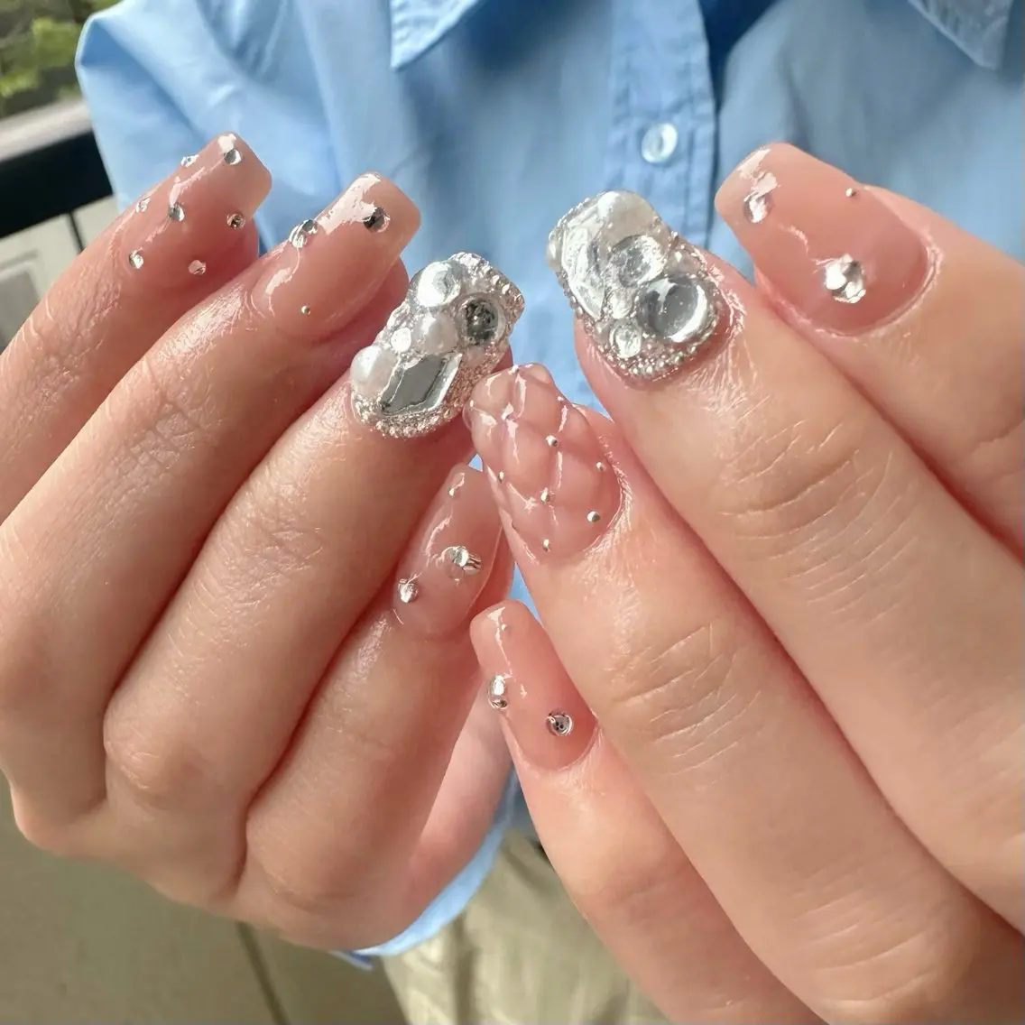 ネイル 氷ネイル・うるうるネイル キラキラネイル 韓国ネイル ニュアンスネイル 🪞KAPE NAIL 🪞のネイルデザイン