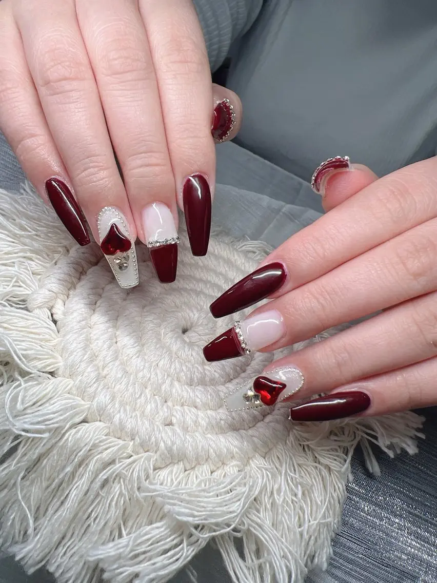 ネイル オーロラネイル チークネイル 長さ出し フットネイル フレンチネイル ハンドネイル Lee Nailsのネイルデザイン