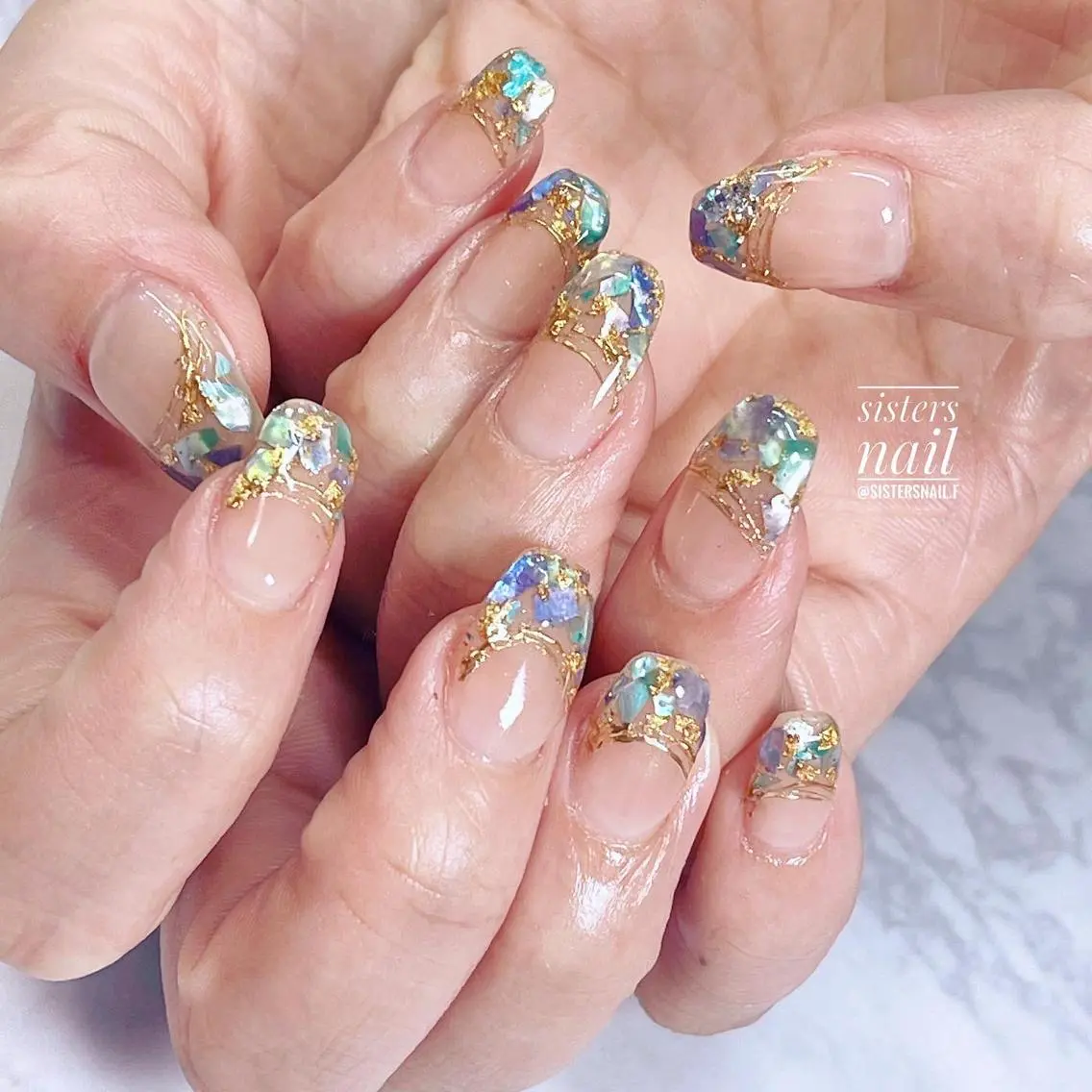 ネイル アートネイル クリアネイル フレンチネイル ゴールド キラキラネイル sisters nail.fのネイルデザイン