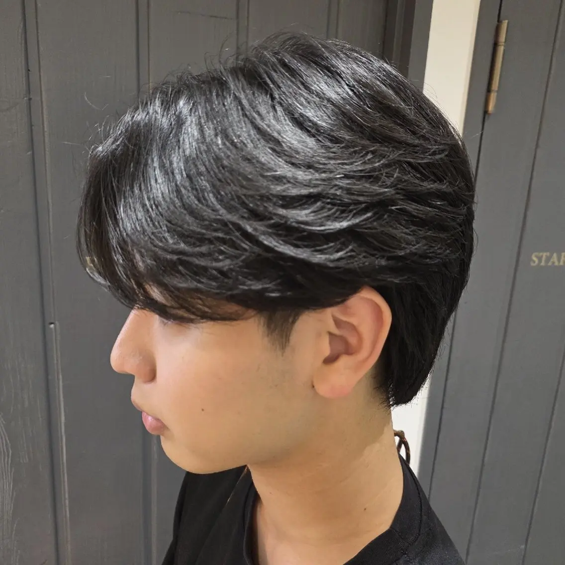 💎ダメージ0へ💎【毛流れパーマ＋エモルテ濃厚補修TR＋メンズカット】ニュアンスパーマなどの写真
