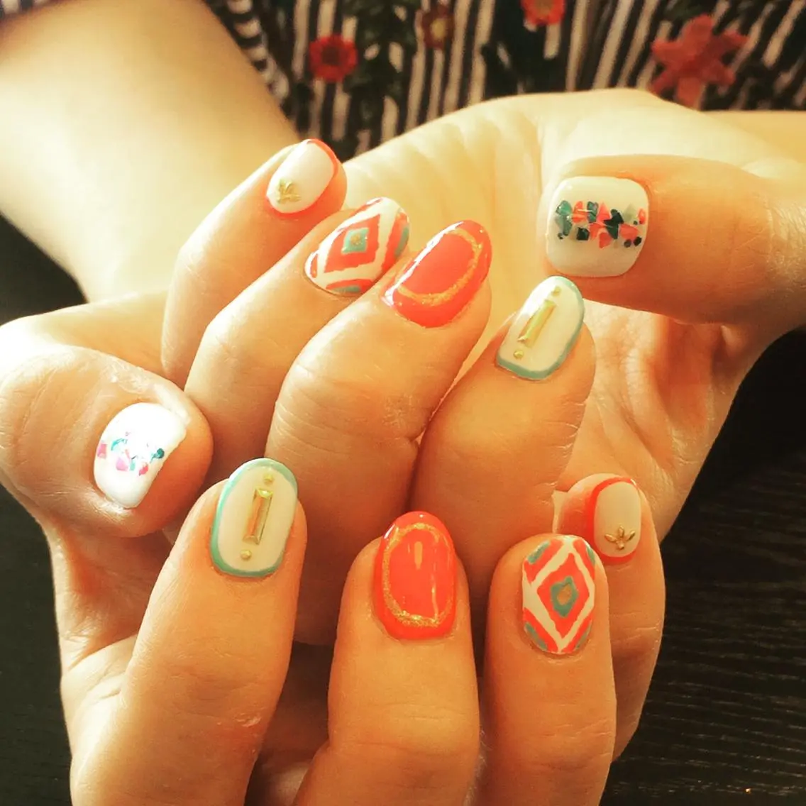ネイル アートネイル M nail はやまうららのネイルデザイン