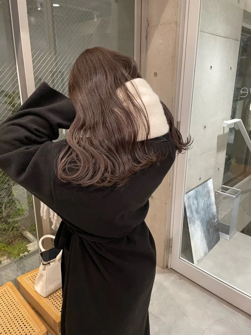 ミディアム カラー グレージュ カット ヘアカラー トリートメント レイヤーカット🎀 kanaのヘアスタイル