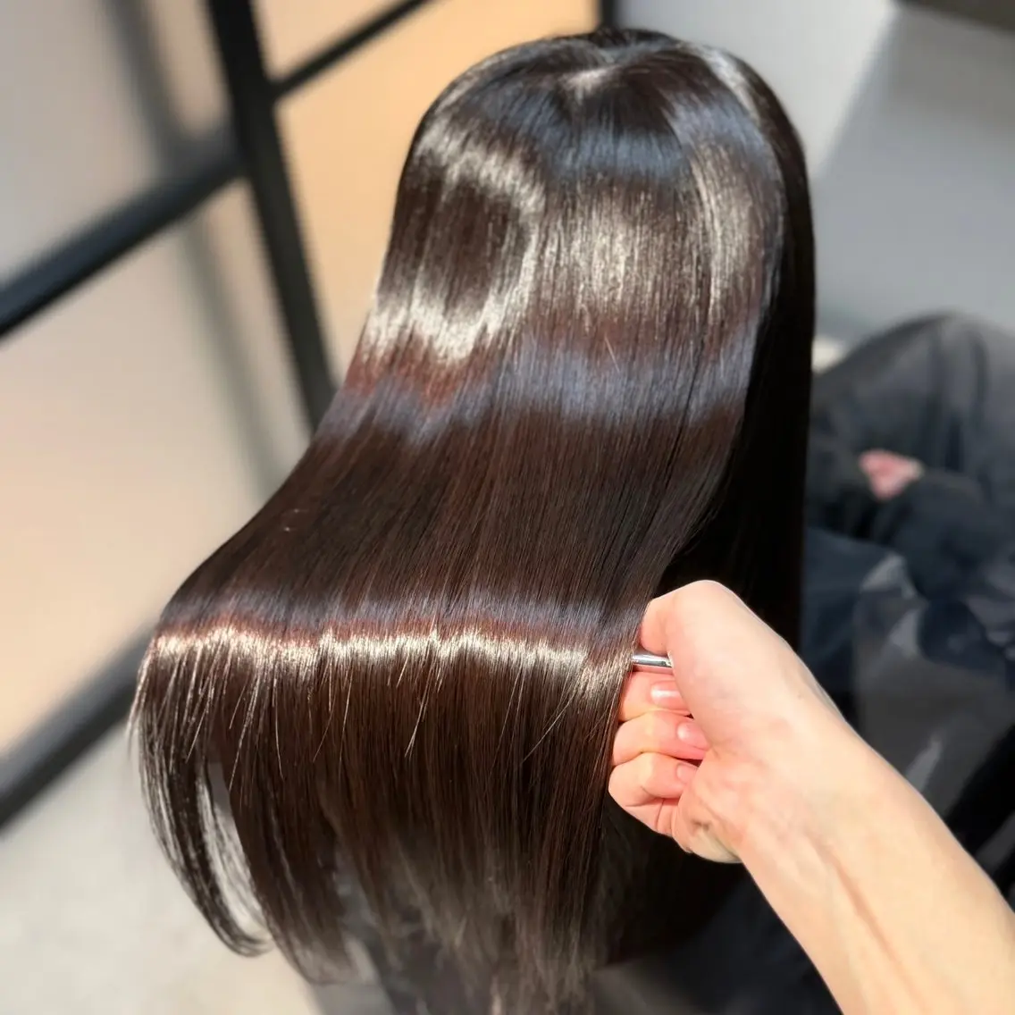 ロング カラー 黒髪 透明感カラー グレージュ オリーブカラー 髪質改善 カット ヘアカラー トリートメント 髪質改善Ⅰ透明感 艶カラーⅠたつやのヘアスタイル