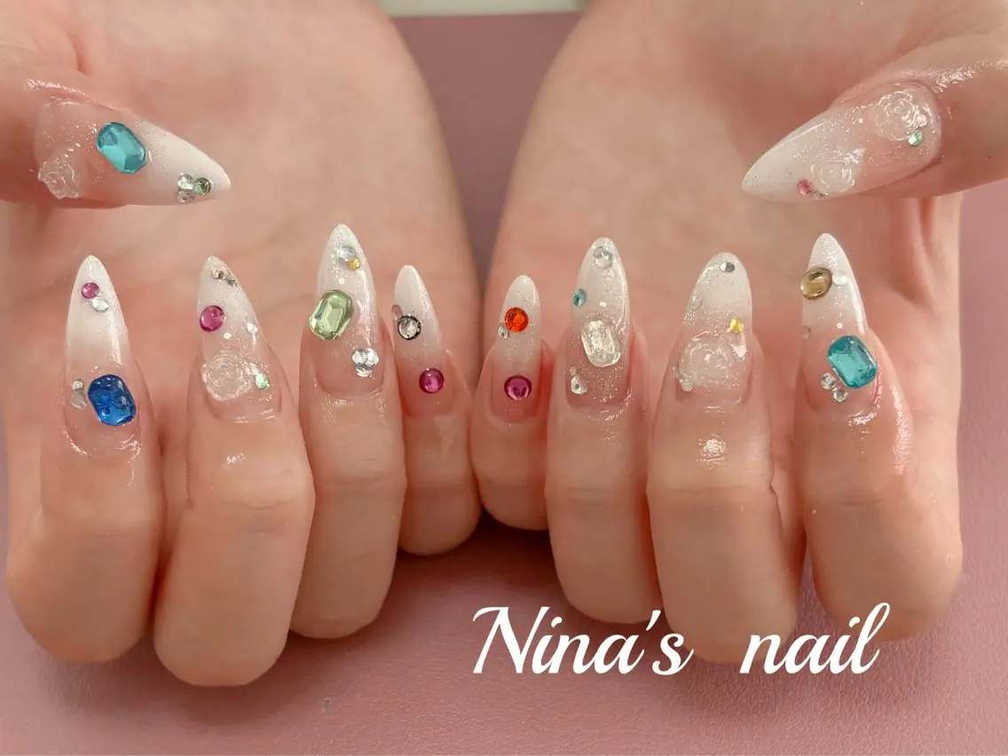 ネイル 持ち込み ハンドネイル Nina's nailのネイルデザイン