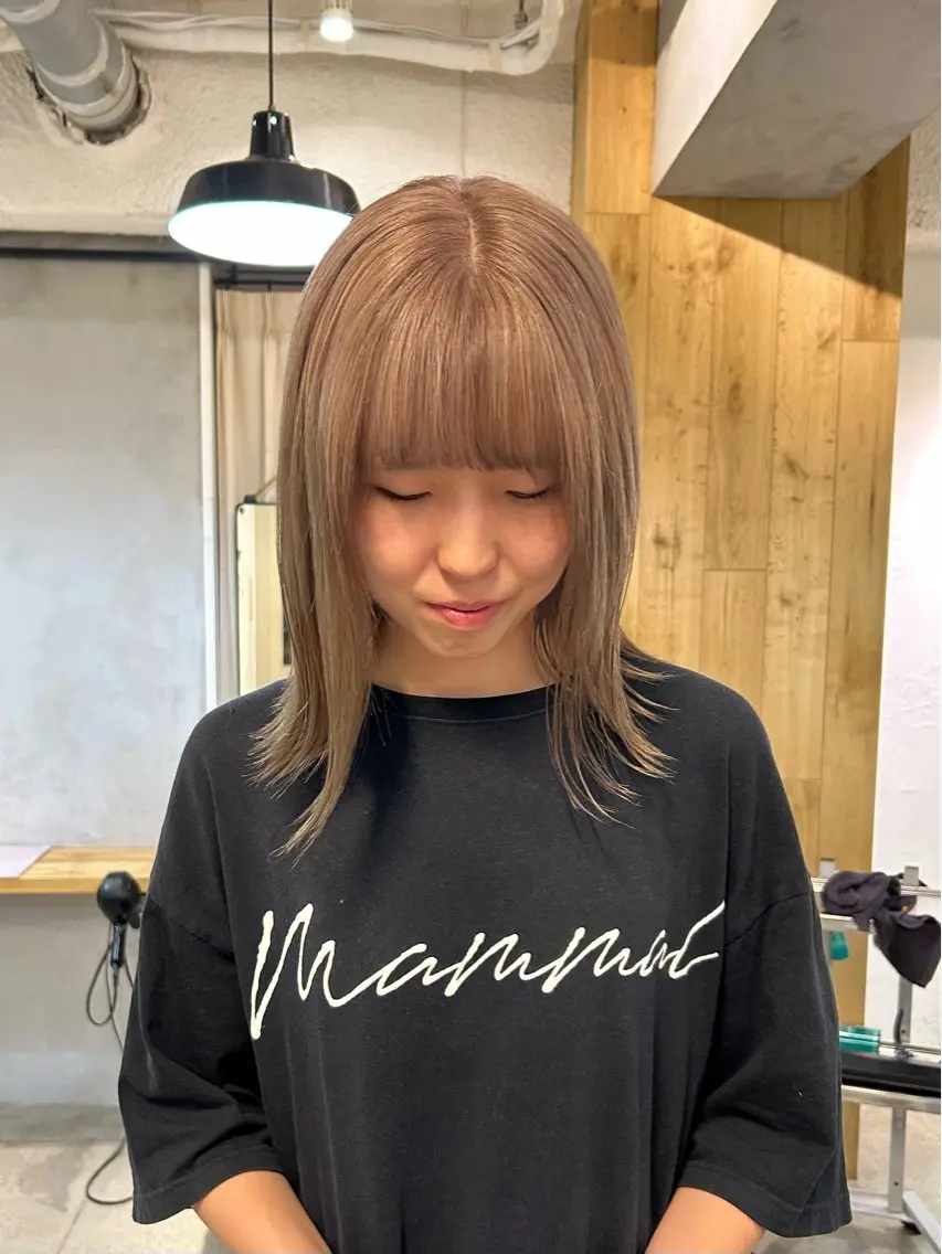 カラー lomalia moekaのヘアスタイル